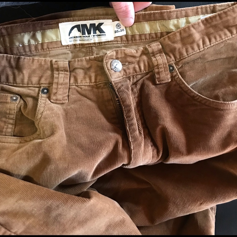 Mountain Khaki corduroys 35x30
